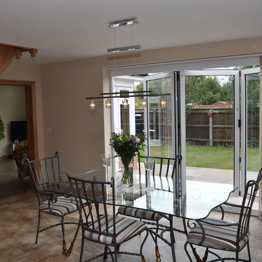 Bifold Sydenham