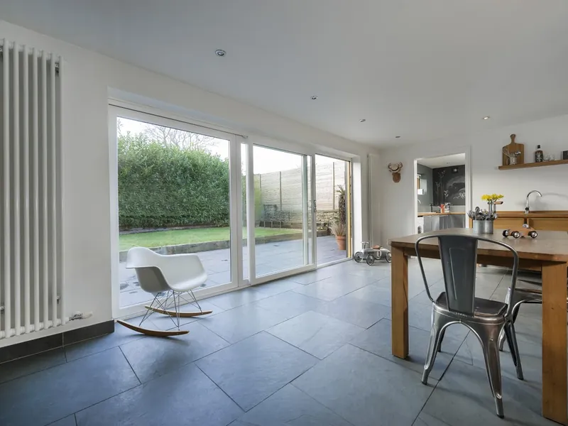 Sliding Windows — Gallery Sydenham